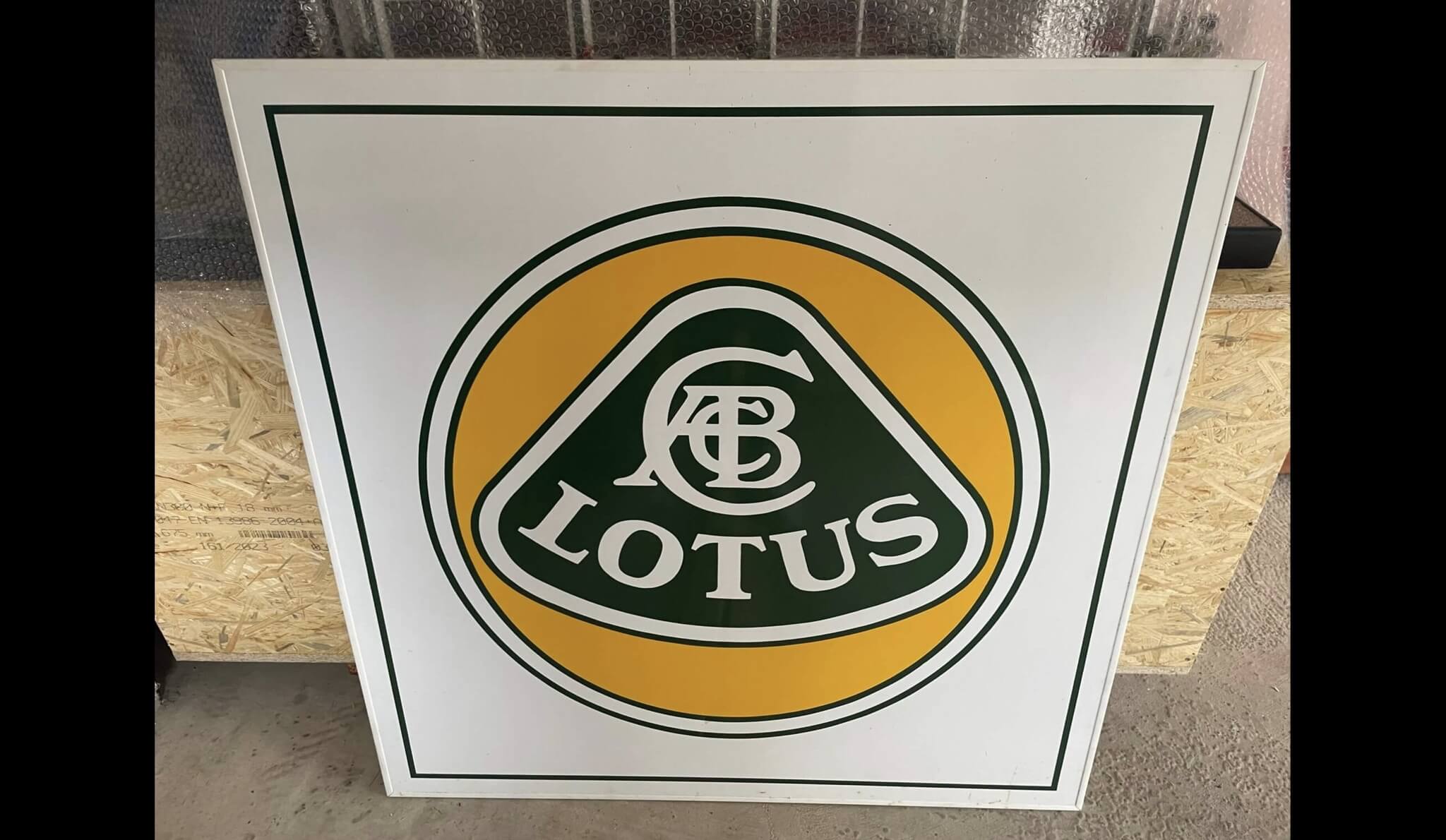 DT: 1980's Lotus Dealership Sign