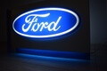 DT: Illuminated Double Sided Ford Dealership Sign