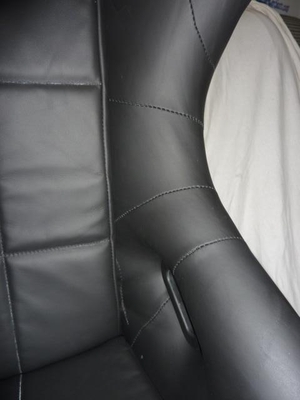 GTS Classics Black Leather Lollipop Seat