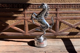  Ferrari Club Italia Dealership Trophy