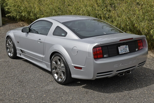  2k-Mile Ford Mustang Saleen S2 -Velocidad