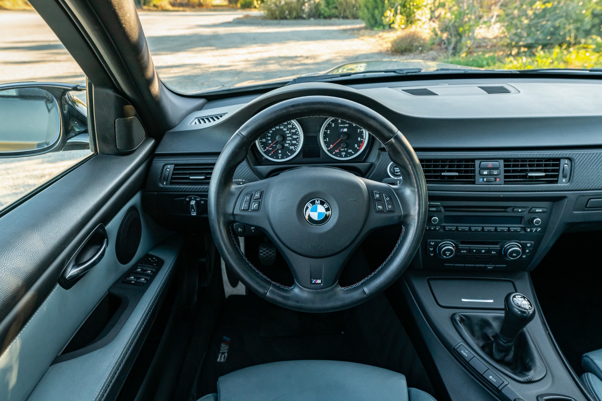 2011 BMW M3 Sedan 6-Speed Sunroof Delete
