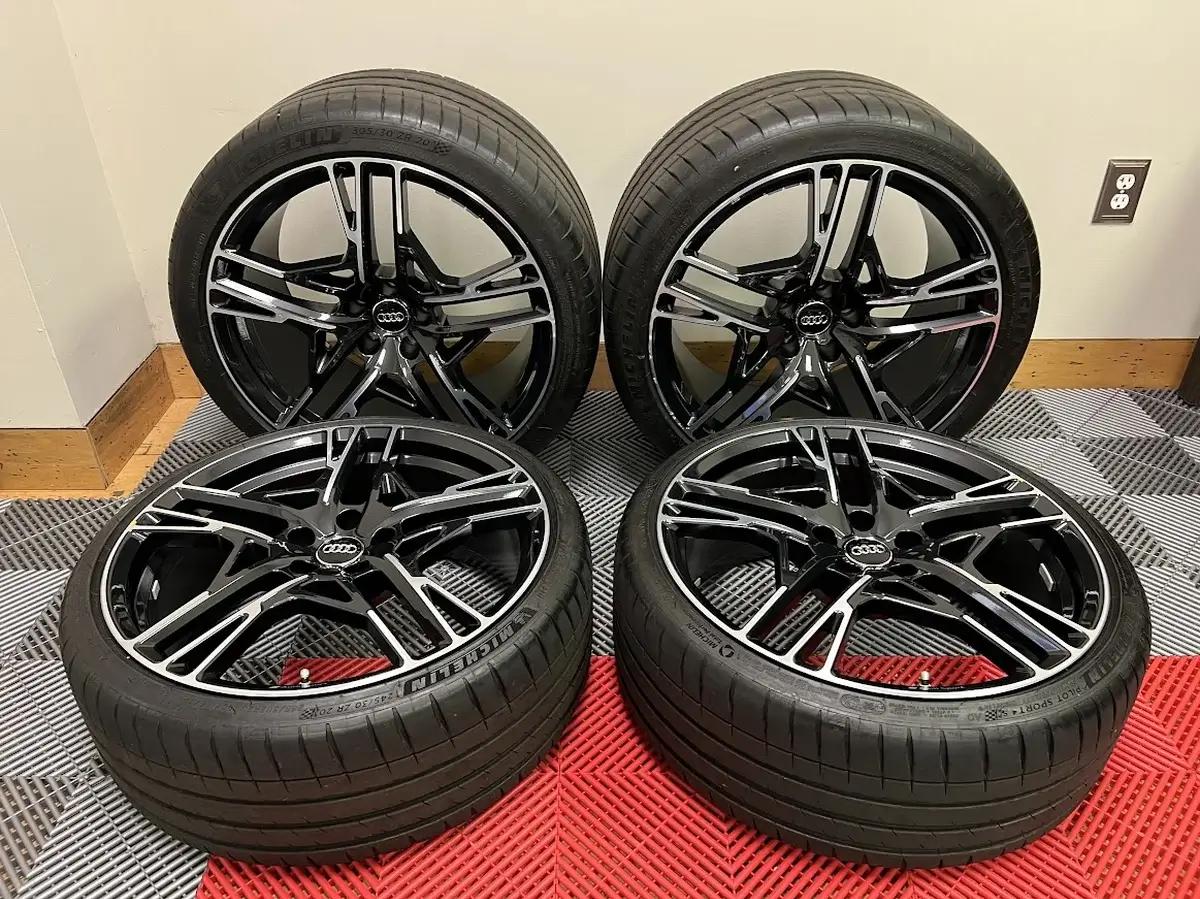 20" OEM Audi R8 Forged Wheels with Michelin Pilot Sport 4S AO Tires