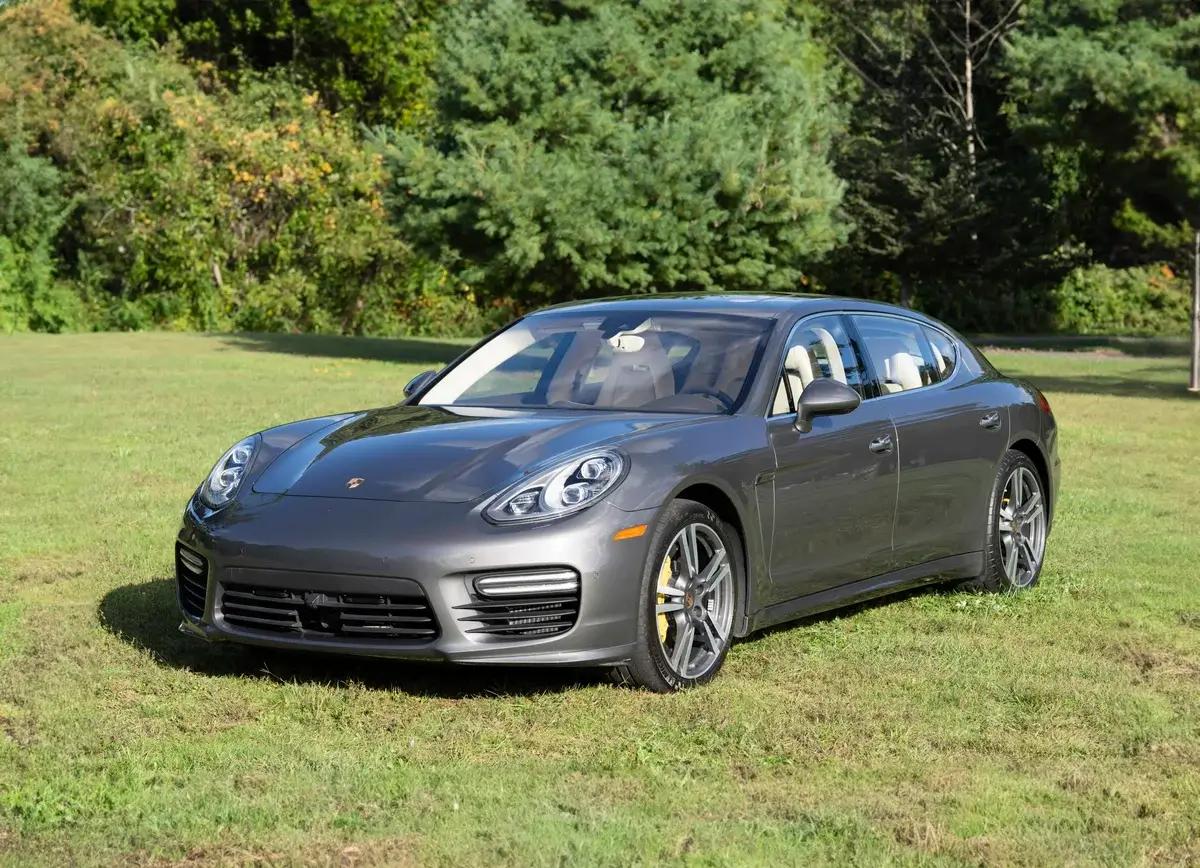 One-Owner 2014 Porsche Panamera Turbo S Executive