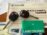 DT: 2001 Toyota Land Cruiser UZJ100