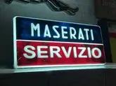 DT: Illuminated Maserati Servizio Sign