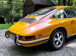 1968 Porsche 911L Bahama Yellow