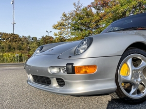 2K-Mile 1997 Porsche 993 Turbo S