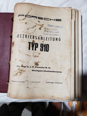  1967 Porsche Type 910 Operating Manual