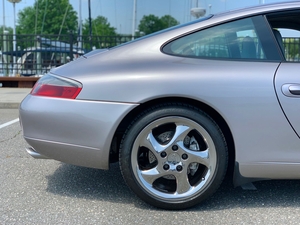  2001 Porsche 911 Carrera 4 Coupe