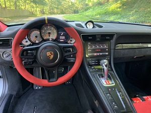 2018 Porsche 911 GT2 RS Weissach Edition
