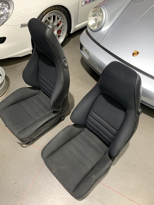 NO RESERVE - Porsche RS America Seats