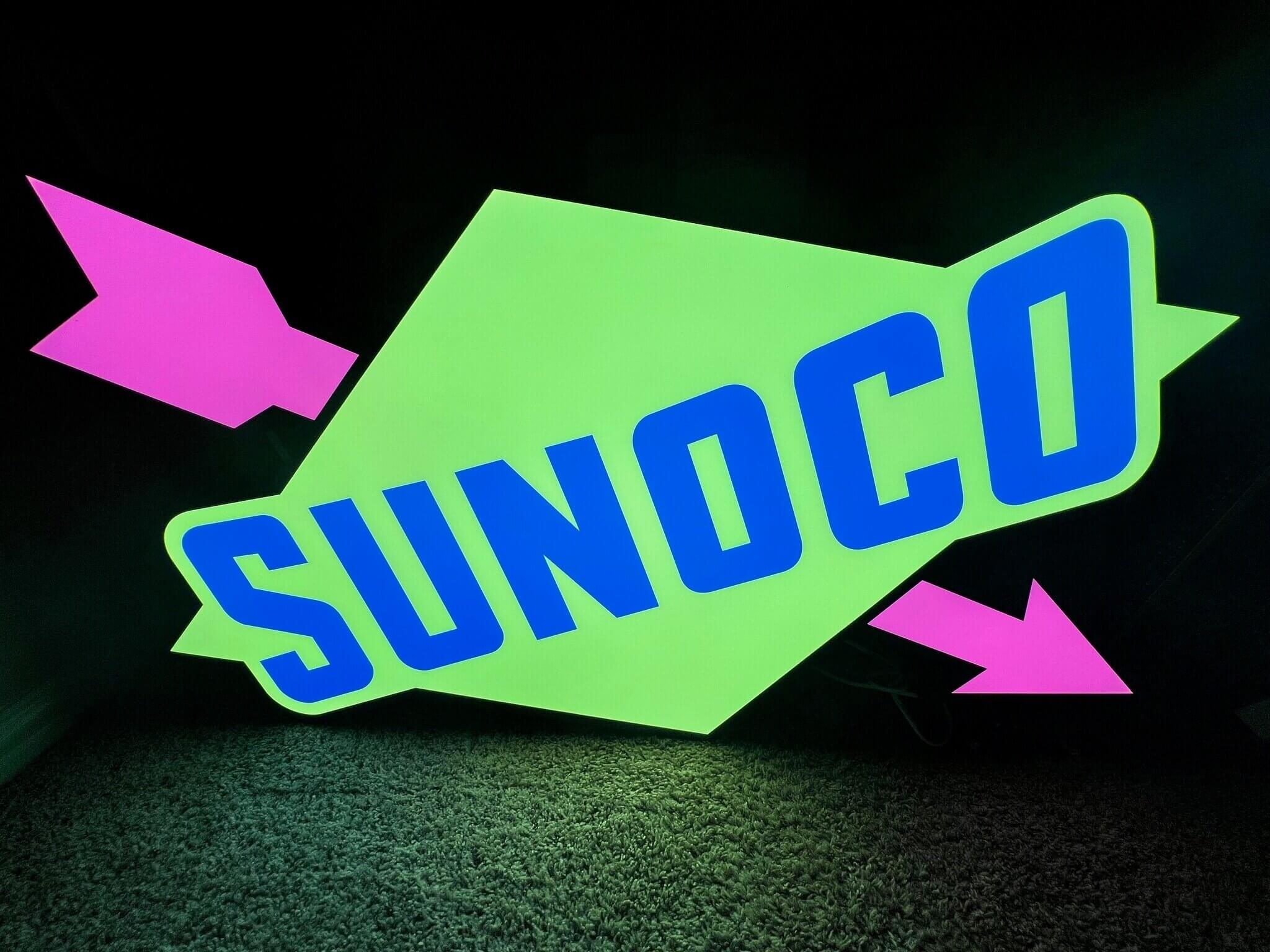 DT: Illuminated Sunoco Sign