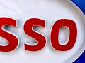 DT: Illuminated Esso Sign