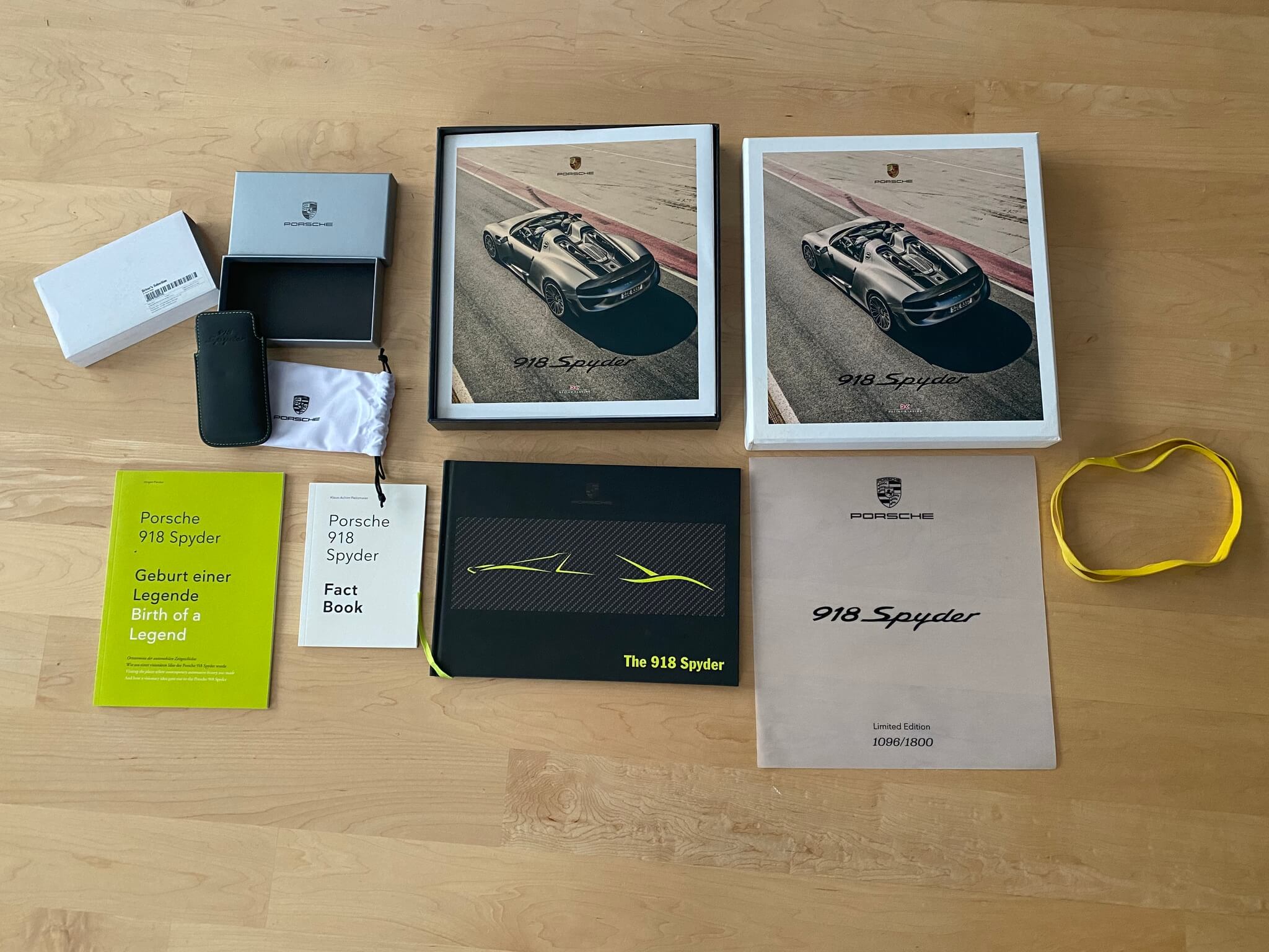 No Reserve Porsche 918 Spyder Delius-Klasing Factory Presentation Book